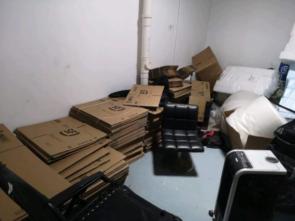 顺丰速运(无锡梁溪招商城店)