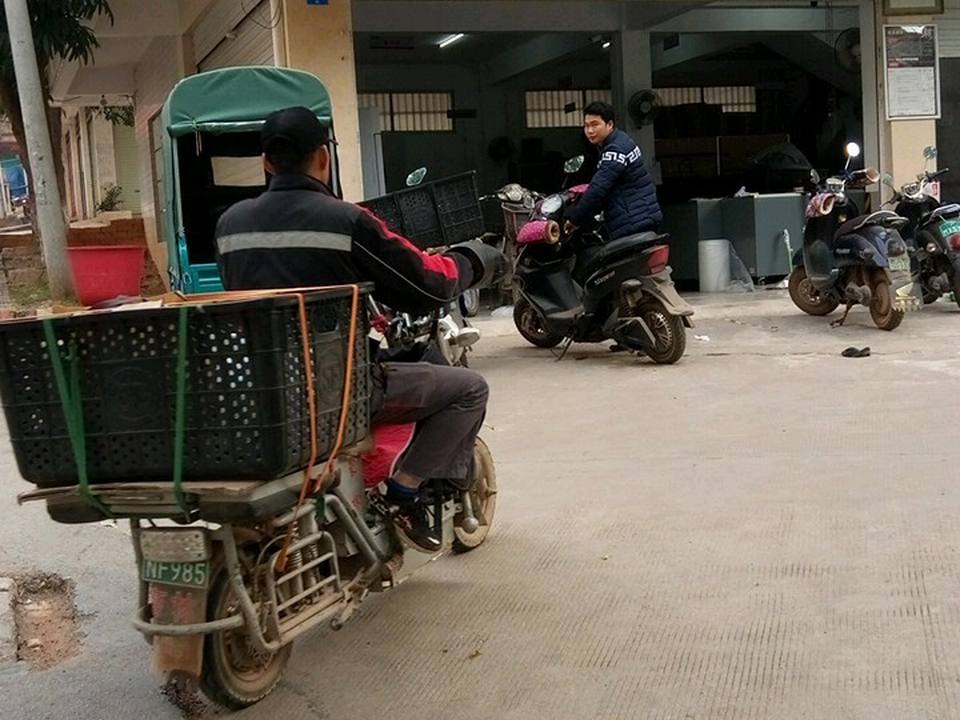 顺丰速运(云中街店)