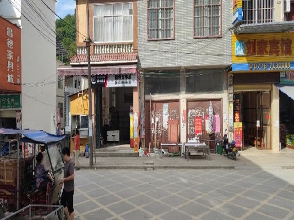 顺丰速运旧州镇合作点(X796店)
