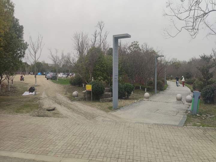苏州昆山市千灯现代物流园附属中心公园