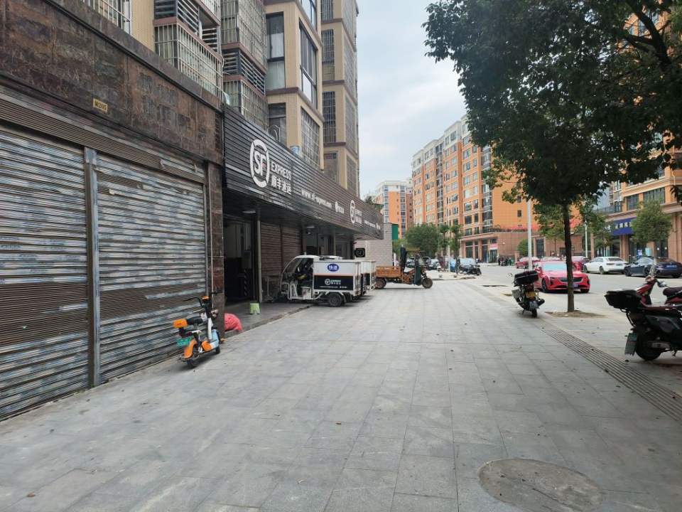 顺丰速运(怀化洪江安江镇营业点)