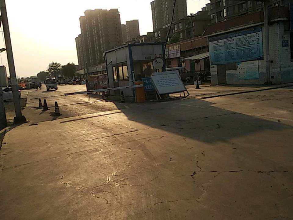 万方物流园(长松路店)