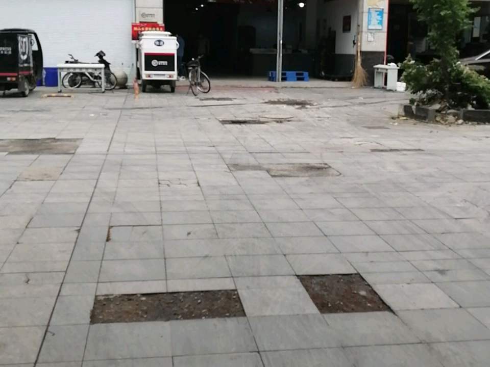 顺丰速运(泰伯速运营业点)