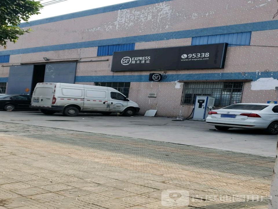 顺丰速运(禅城开发区吉利工业园店)