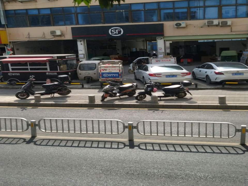 顺丰(塘家大道店)