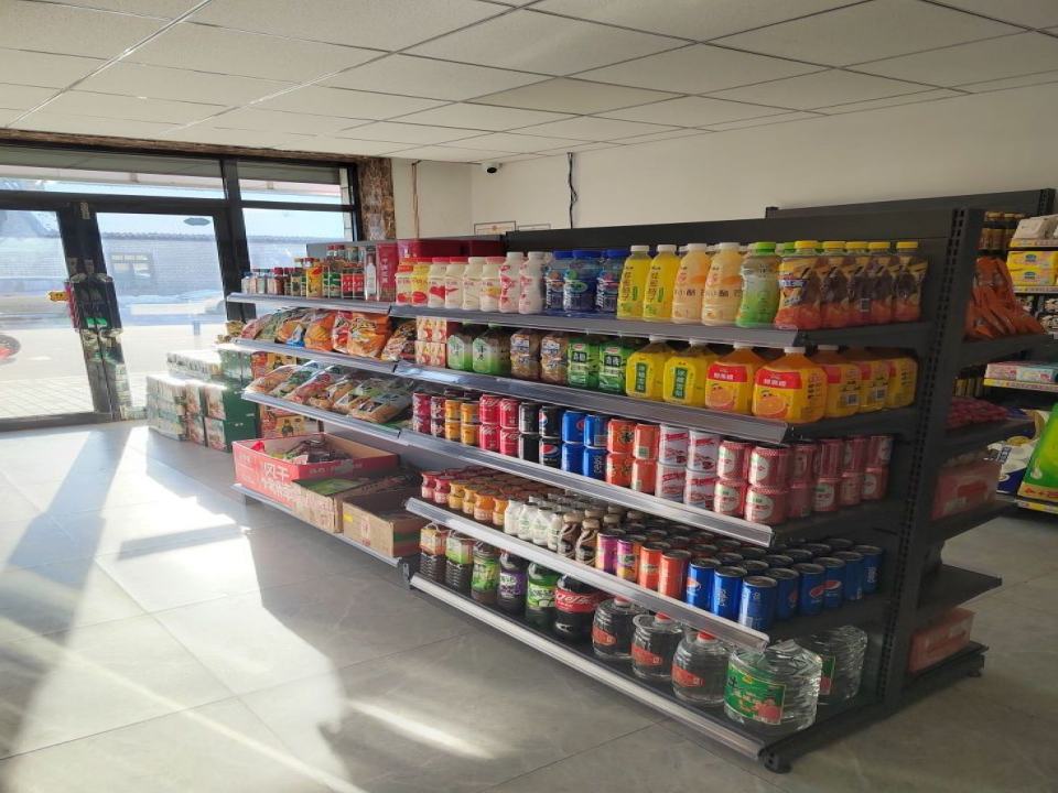 顺丰速运合作点东鸿源商住店(英杰胡同店)
